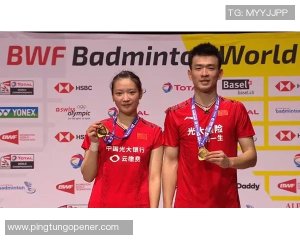 黄磊亲述羽毛球技巧与心得体会助你提升球技的秘密分享